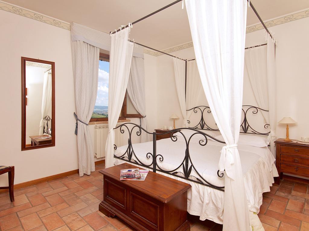 Agriturismo Le Colombe Assisi Rum bild