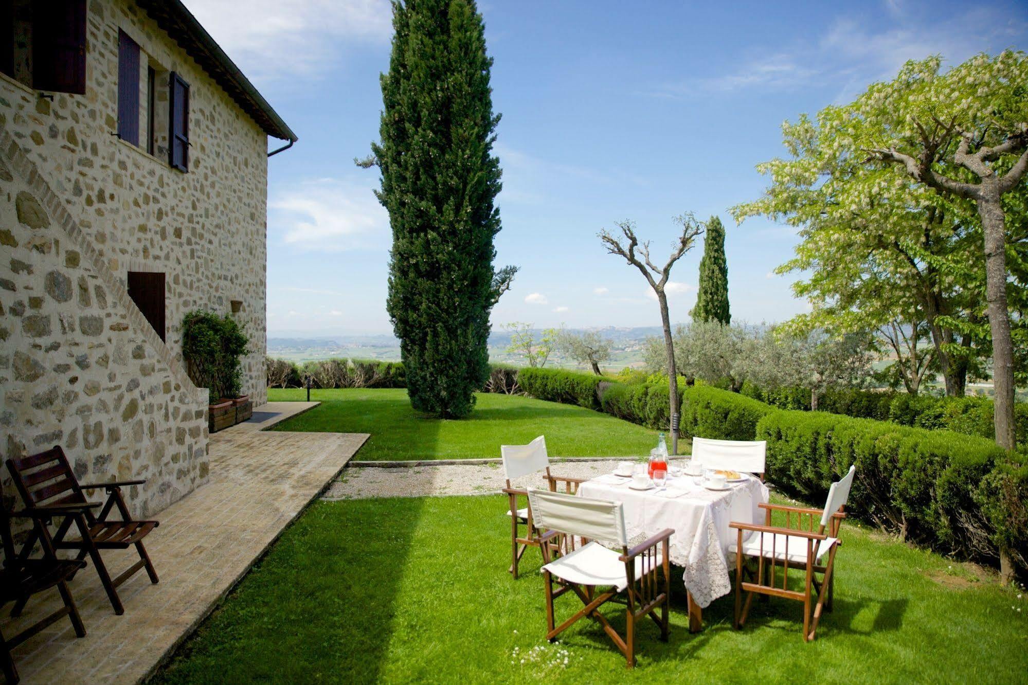 Agriturismo Le Colombe Assisi Exteriör bild
